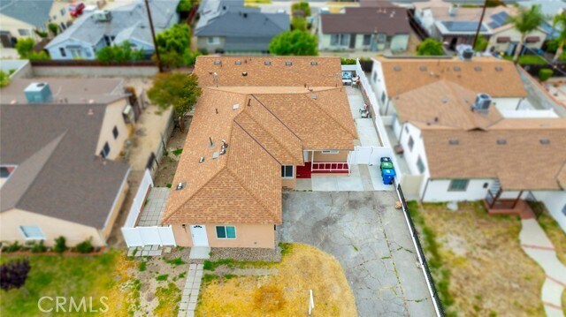 Building Photo - 10935 Nassau Ave