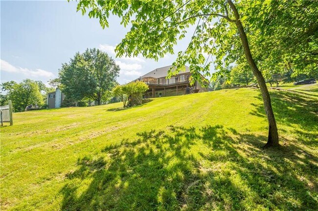Building Photo - 3054 Bedillion Rd