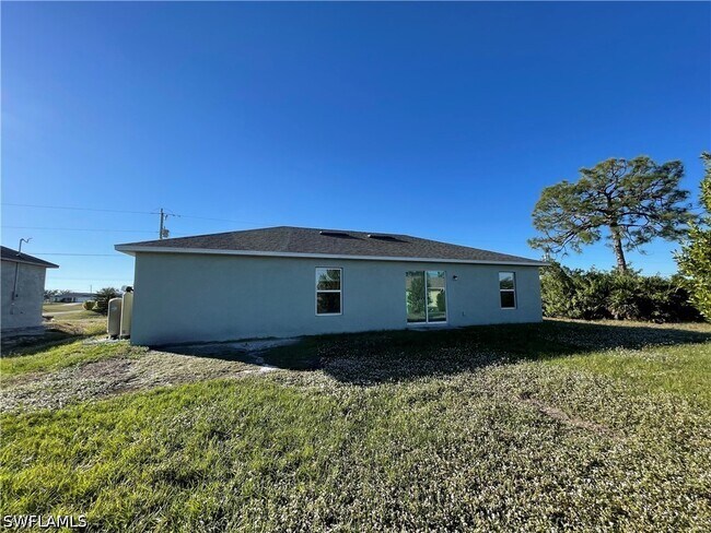 Building Photo - 1139 NW 16th Terrace