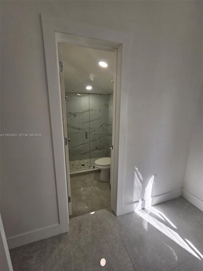 Building Photo - 1148 NW 100th St