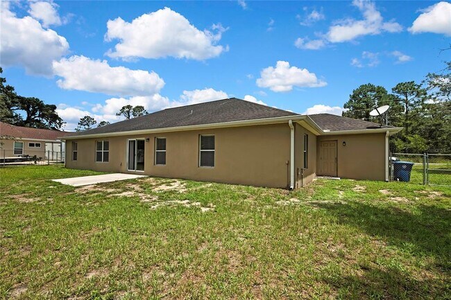 Building Photo - 12320 Papercraft Ave