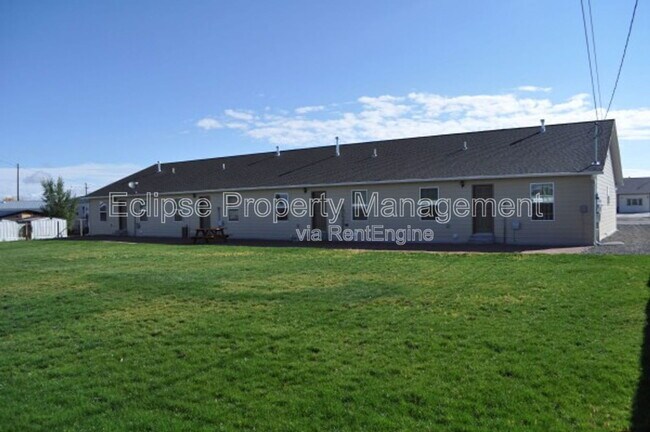 Building Photo - 1777 Edison Ave