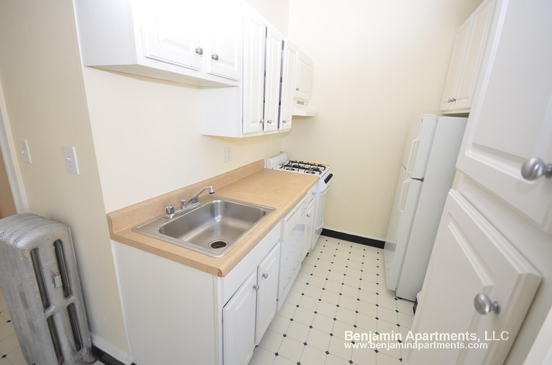 Building Photo - 8 Elko St