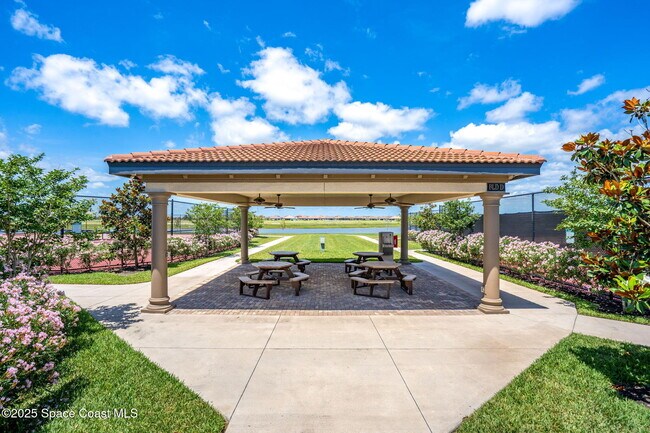 Building Photo - 2300 Addison Dr