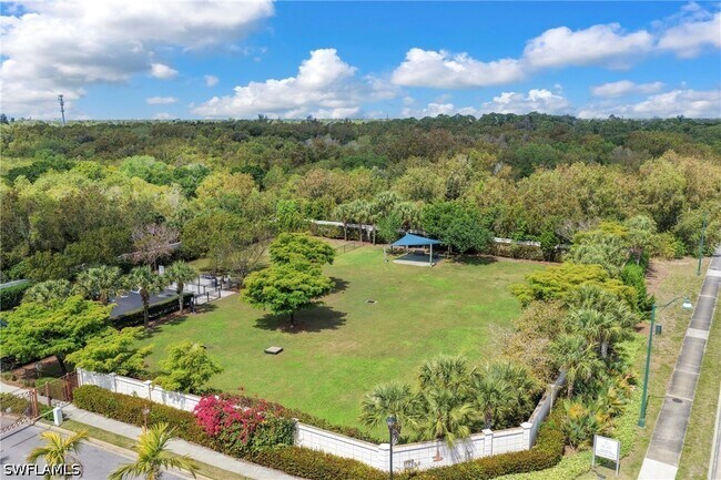 Building Photo - 5891 Haiti Dr