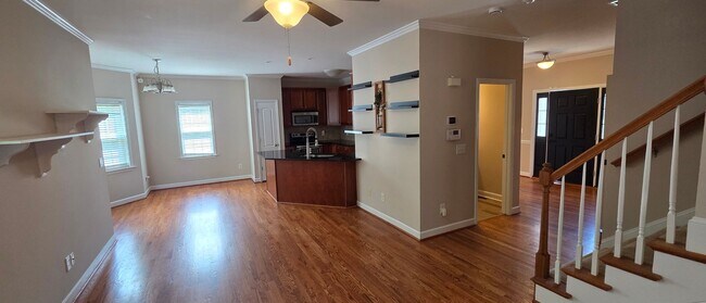 Building Photo - 4049 Clinard Ave