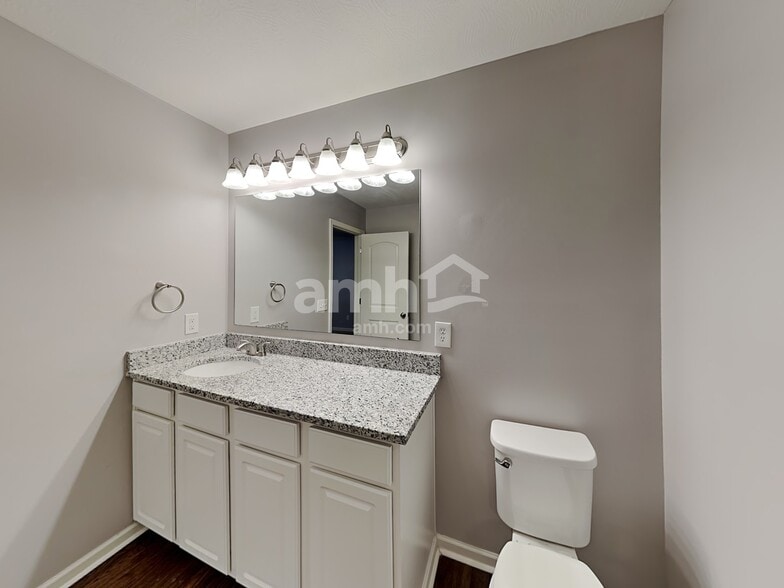 Building Photo - 5499 Lehman Meadows Dr