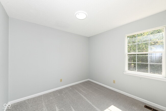 Building Photo - 510 Grand Woods Dr