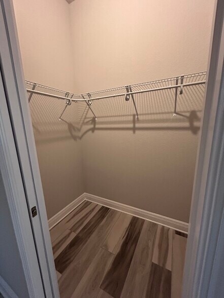 Building Photo - 1574 N Dimaggio Path