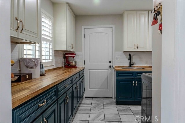 Building Photo - 1042 Robinson Ct