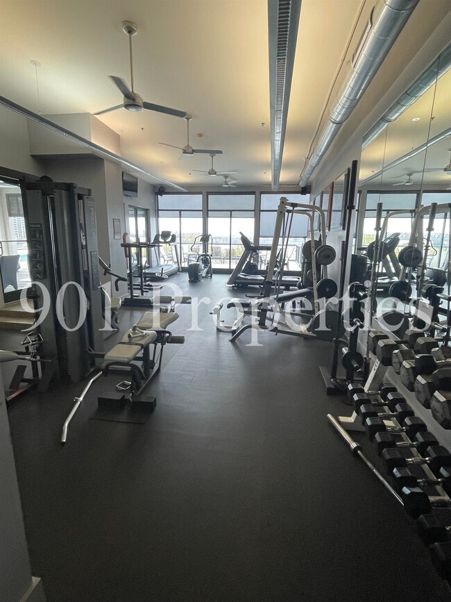 Building Photo - 505 Tennessee St