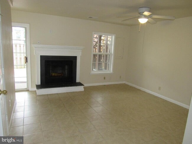 Building Photo - 13252 Golders Green Pl