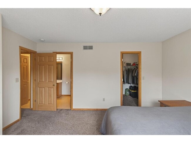 Building Photo - 8983 Sawgrass Glen N