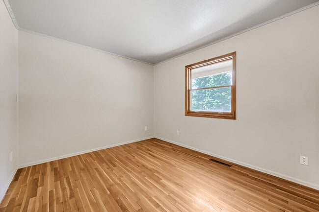 Building Photo - 2821 Serendipity Cir E