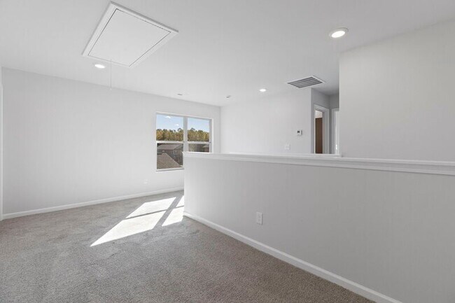 Building Photo - 14616 Ravenel Dr