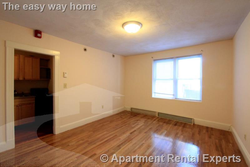 Building Photo - 402 Highland Ave