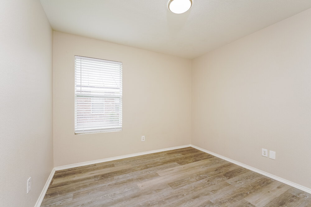 Building Photo - 306 Olivia Ln