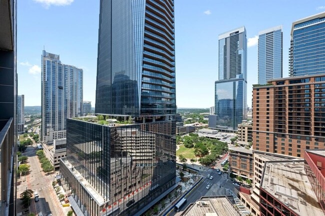 Building Photo - 210 Lavaca St