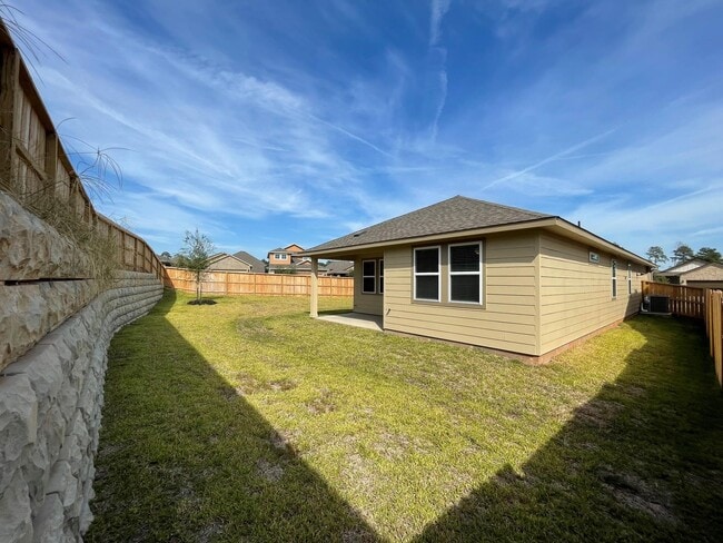 Building Photo - 2035 Myrtle Oak Ct