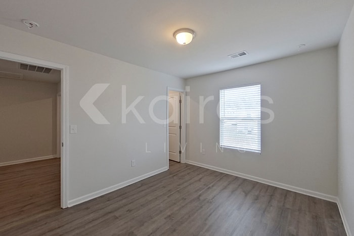 Building Photo - 208 Bennett Dairy Rd