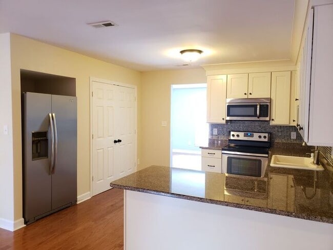 Building Photo - Olde Georgetowne