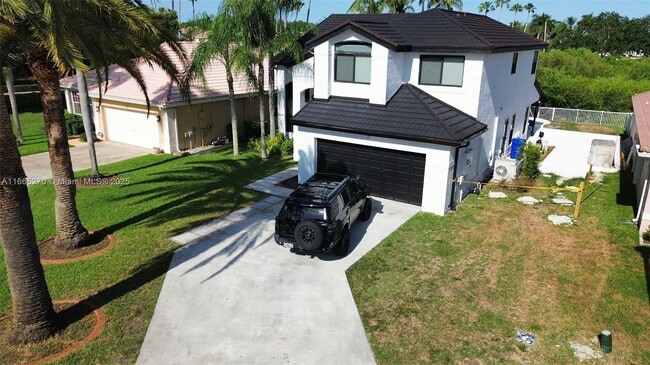 Building Photo - 1211 SW 178th Way