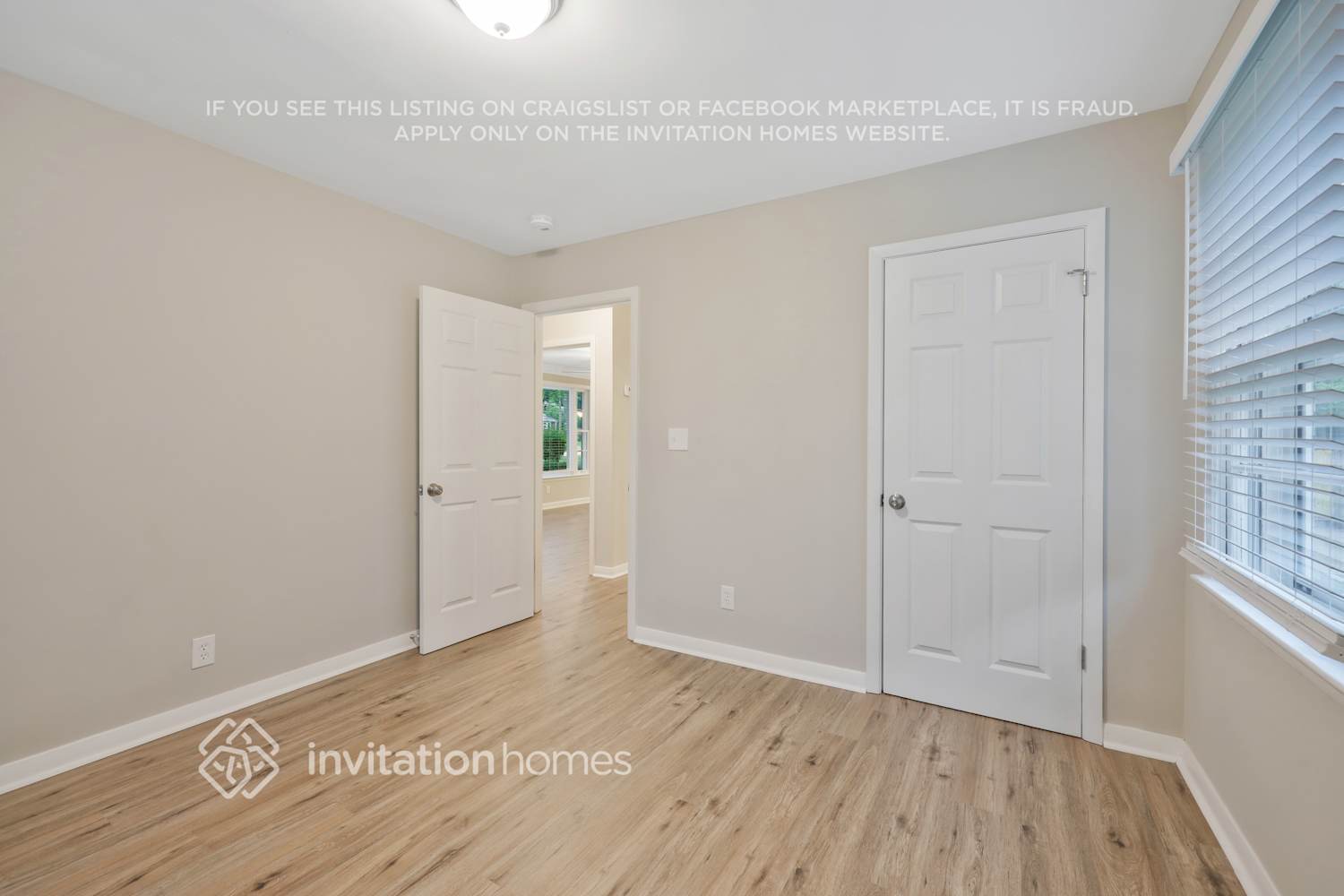 Building Photo - 2817 Dunmore Dr