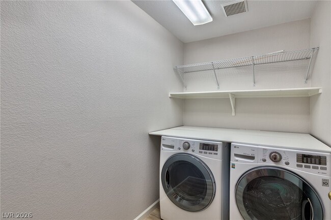 Building Photo - 2150 Hidden Ranch Terrace