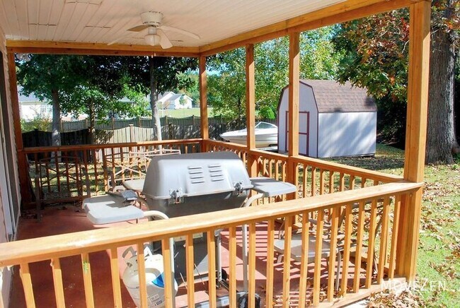 Building Photo - 2800 Berry Patch Ct