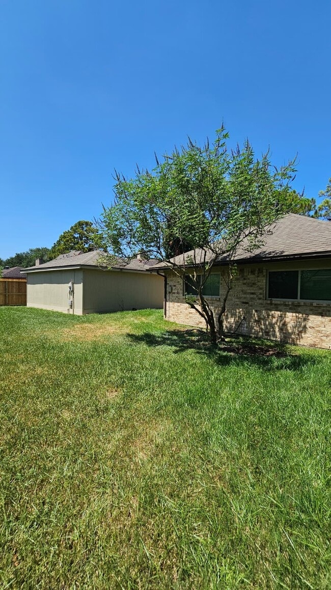 Building Photo - 14819 Knightsway Dr