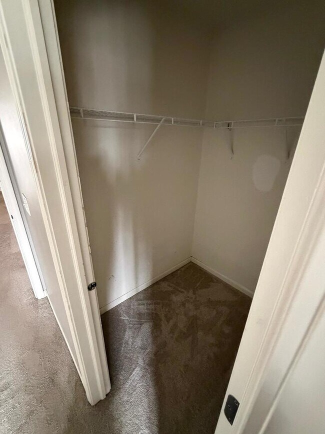 Building Photo - 9911 Williams Dr