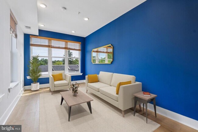 Primary Photo - 235 Florida Ave NW
