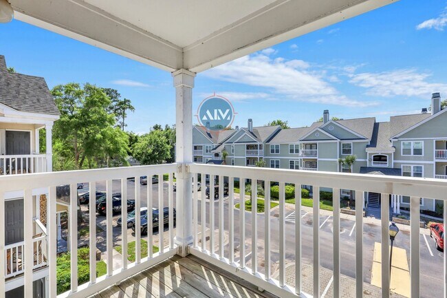 Building Photo - Welcome to 1117 Westbury – Modern Living w...