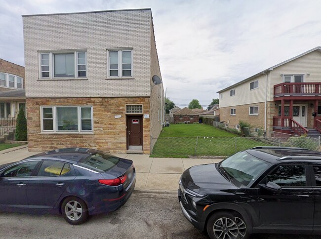 Building Photo - 5737 W 63rd Pl