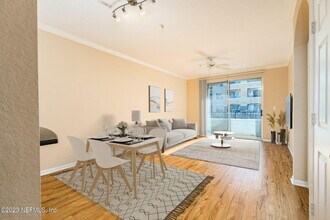 Building Photo - 8539 Gate Pkwy W