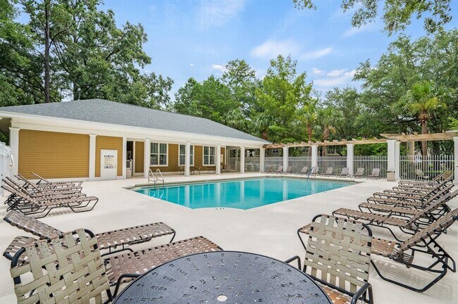 Building Photo - 5133 SW 91 Ct