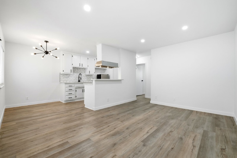 Building Photo - 5549 Fulcher Ave