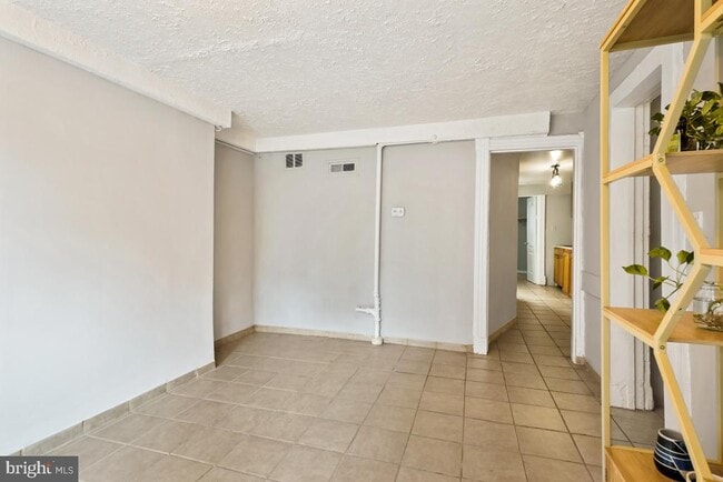 Building Photo - 471 Florida Ave NW