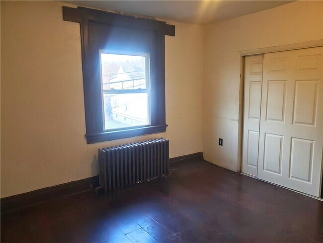 Building Photo - 1 Camp Ave