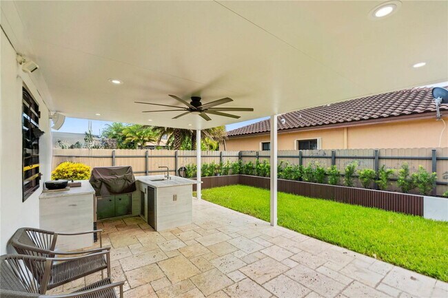 Building Photo - 11730 SW 229th Ln
