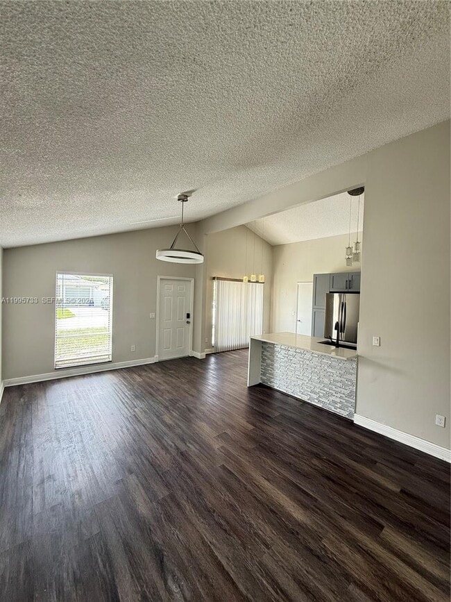 Building Photo - 8419 Garden Gate Pl