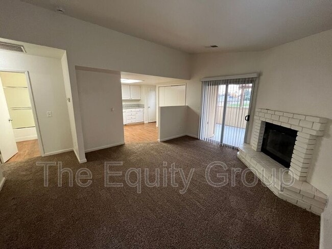 Building Photo - 3902 W Meadow Ave