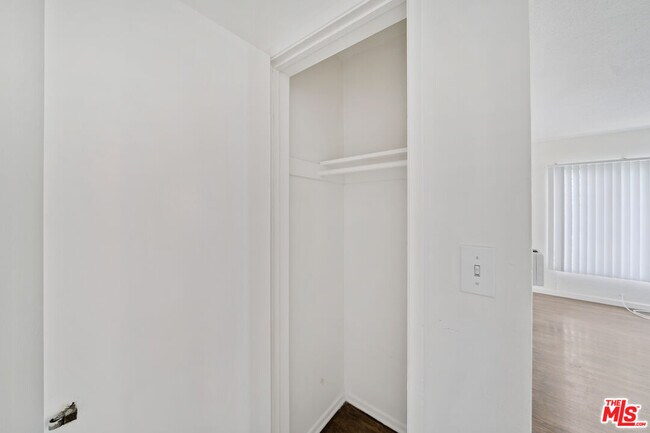 Building Photo - 2314 S Corning St