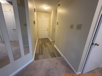 Building Photo - 106 W Cameron Ct