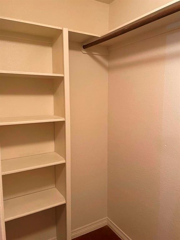 Building Photo - 504 Karey Dr