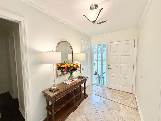 Building Photo - 490 Strathy Hall Dr