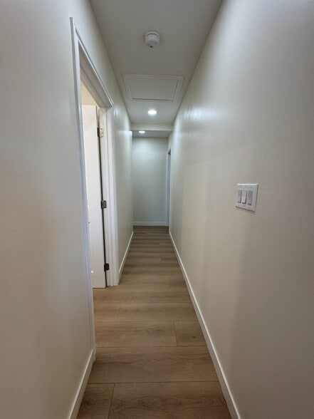 Hallway - 328 E Linda Vista Ave