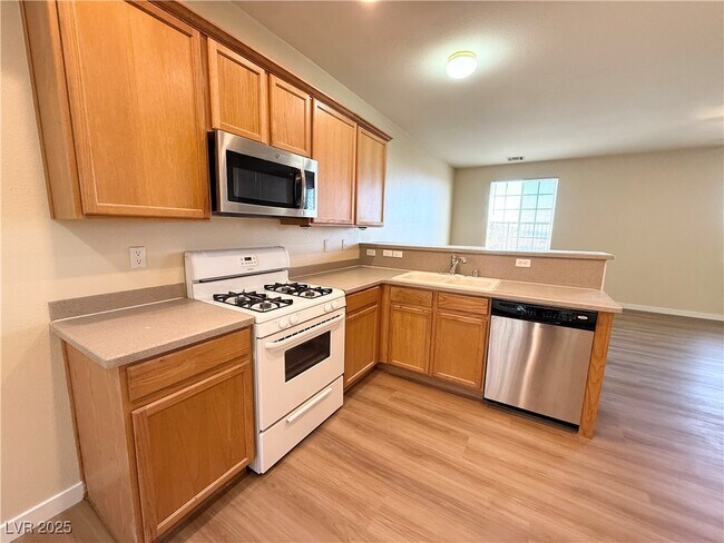 Building Photo - 4074 Sparrow Rock St