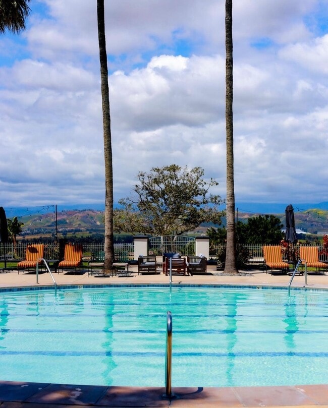 Building Photo - 1148 Corte Riviera