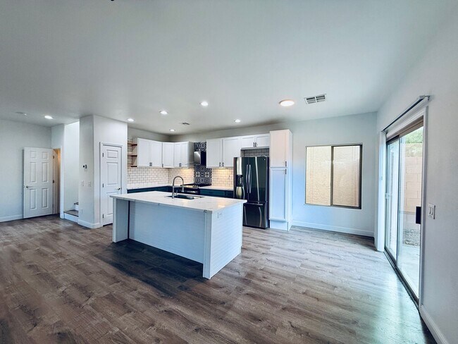 Building Photo - Gated Community Home in Centennial Hills!
